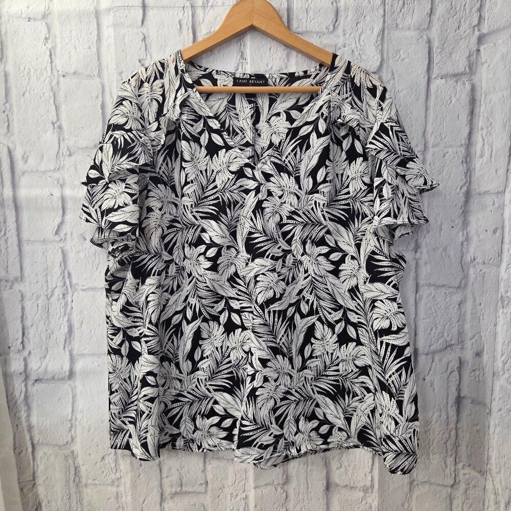 Lane Bryant 16 Black White Leaf Print V Neck Ruffle Short Sleeve Summer Blouse